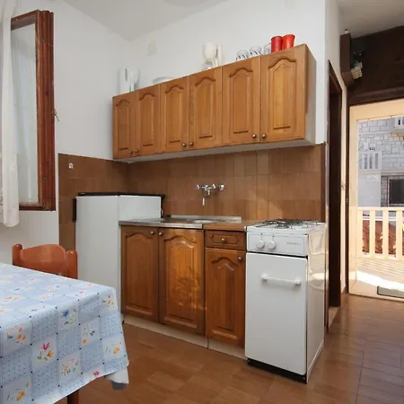 Apartman By The Sea Postira, Brac - 740 *